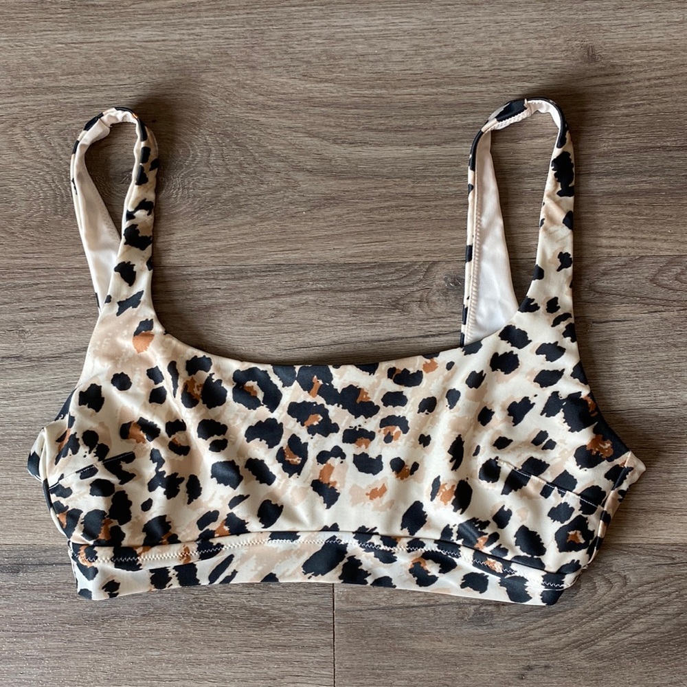 Aerie size medium swim top